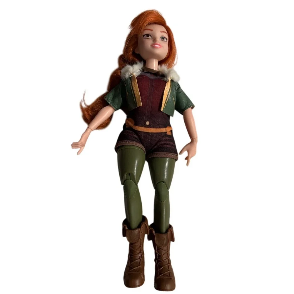 Disney‎ Store Frozen 2 Anna Adventure Doll - Green Jacket/Fur Collar Articulated